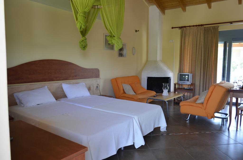 Ktima Xiliadou Aparthotel Chiliadou  Exterior photo