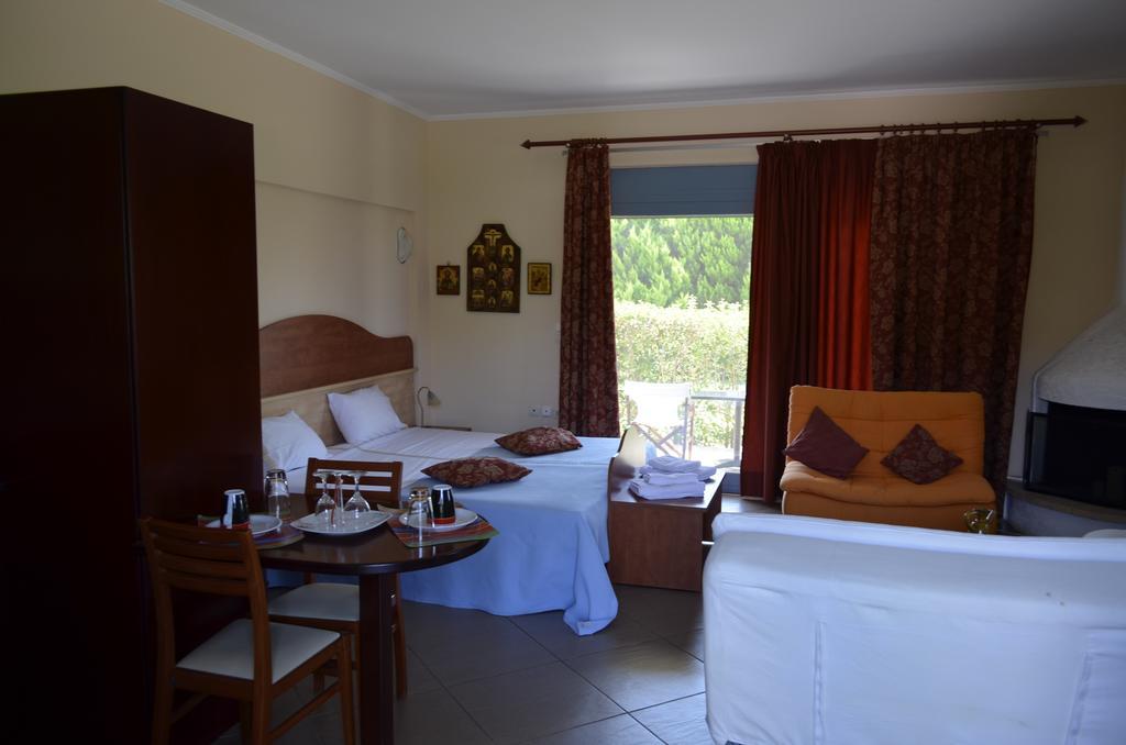 Ktima Xiliadou Aparthotel Chiliadou  Exterior photo